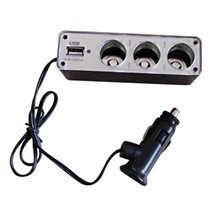 安美弛車(chē)載USB電源分配器AM-2040 性?xún)r(jià)比之選，市場(chǎng)報(bào)價(jià)約24元
